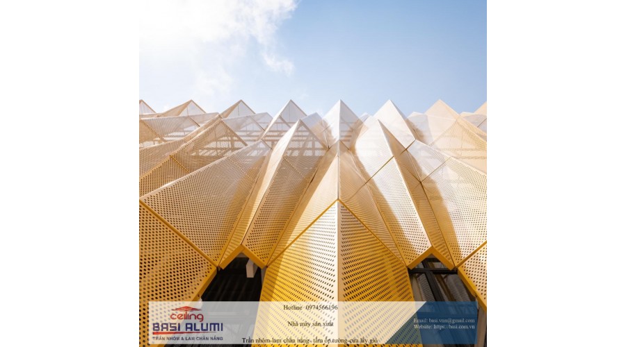 Tấm ốp tường CNC